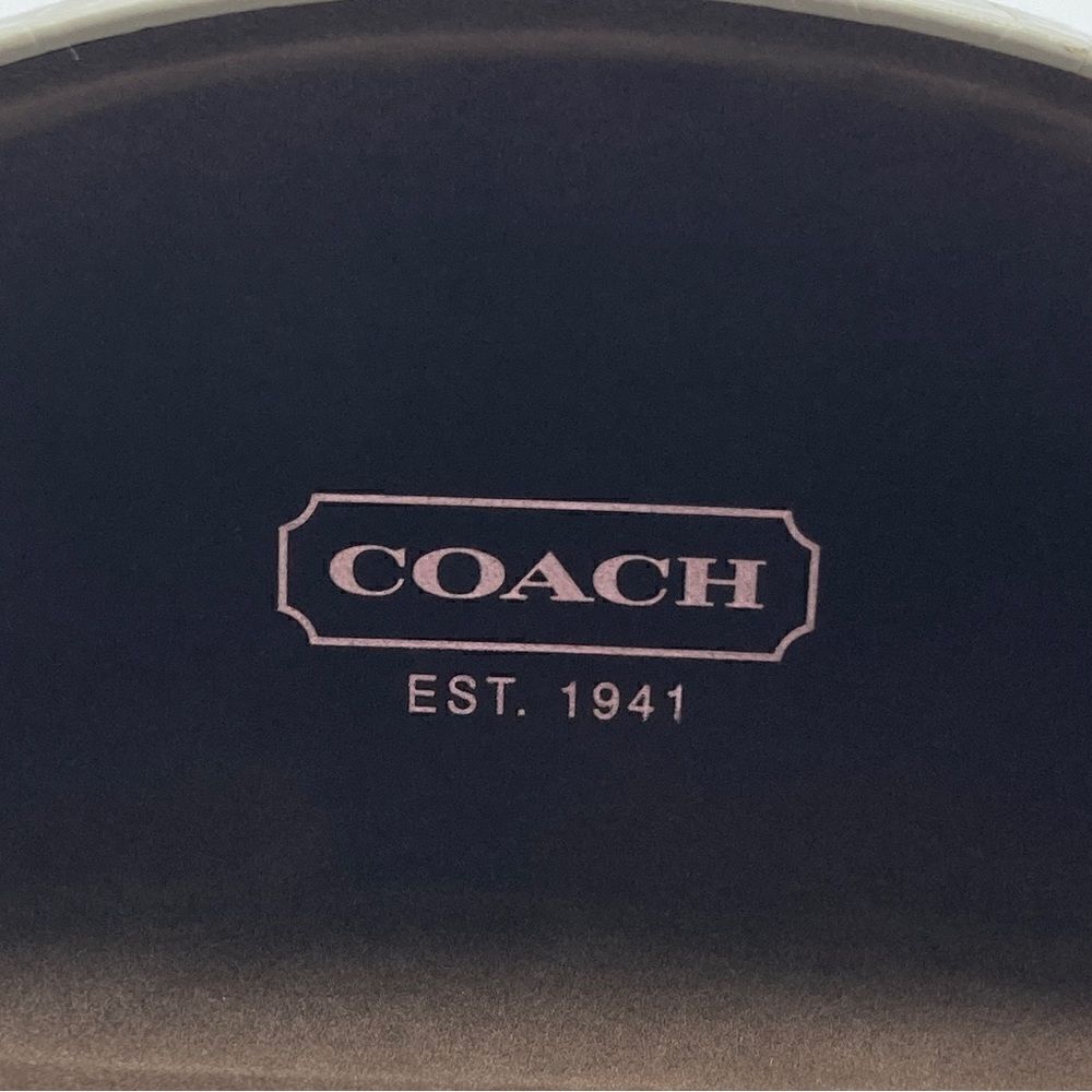 Coach Clamshell Logo Sunglasses White Case - Picture 7 of 7